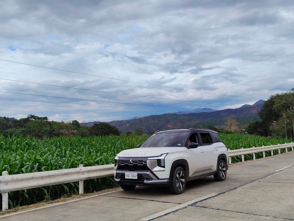 Gazing Upon the Breathtaking Beauty of Abra River oplus 8388610