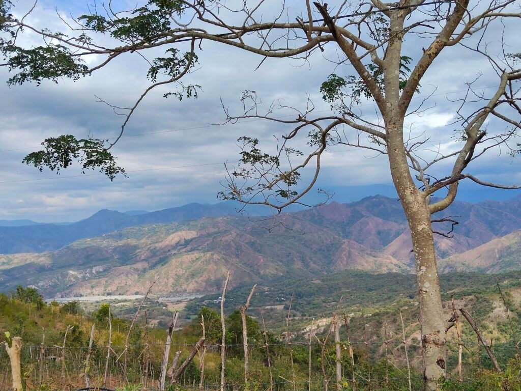 Gazing Upon the Breathtaking Beauty of Abra River oplus 8388610